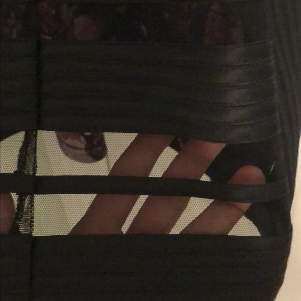 Cache strapless dress - Picture 4 of 6